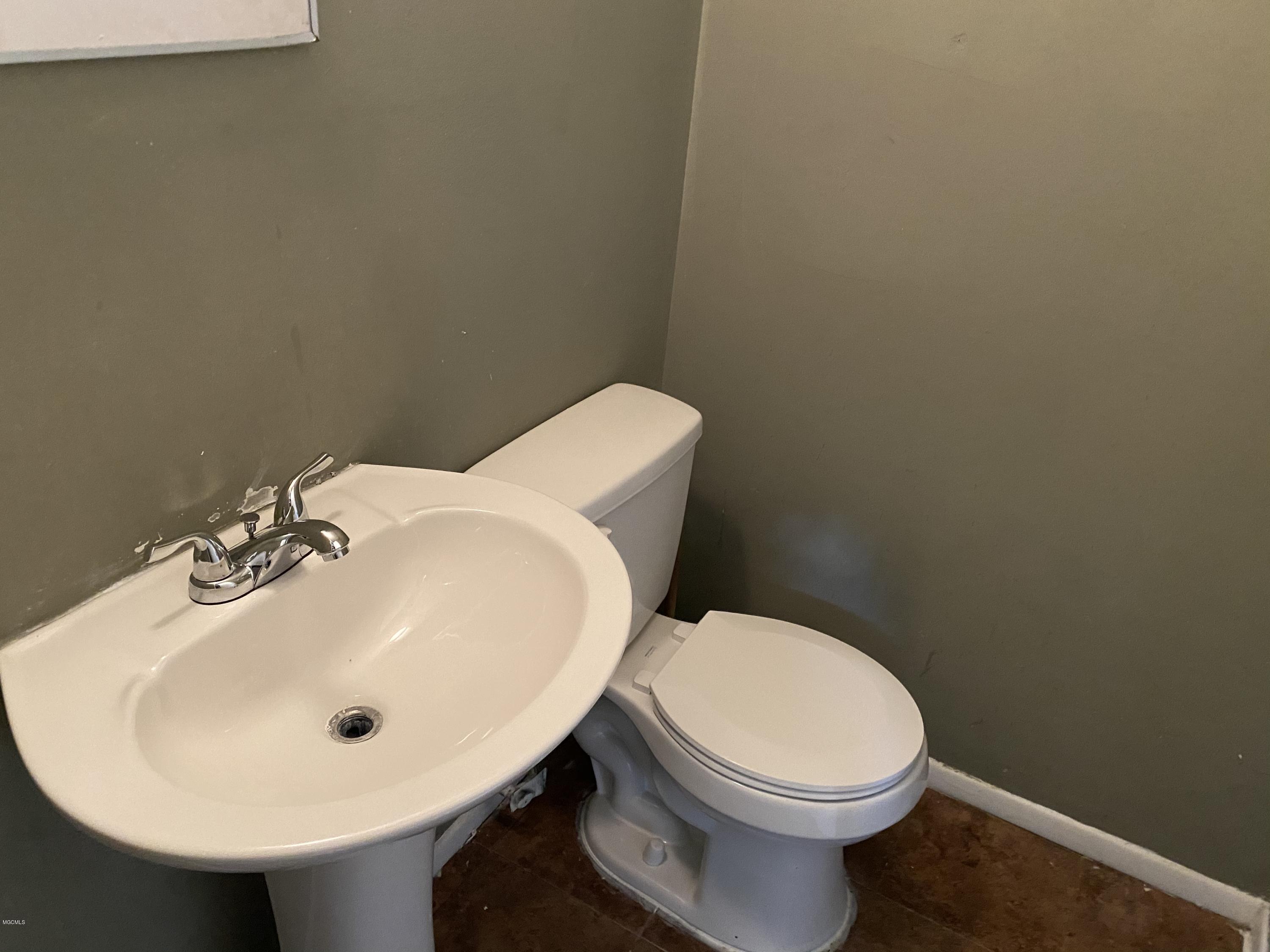 5507 Billy Street Moss Point, MS 39563 - Photo 14 of 16 E0C200EB-C96B-4CA8-8357-7B8FAF1B2C15