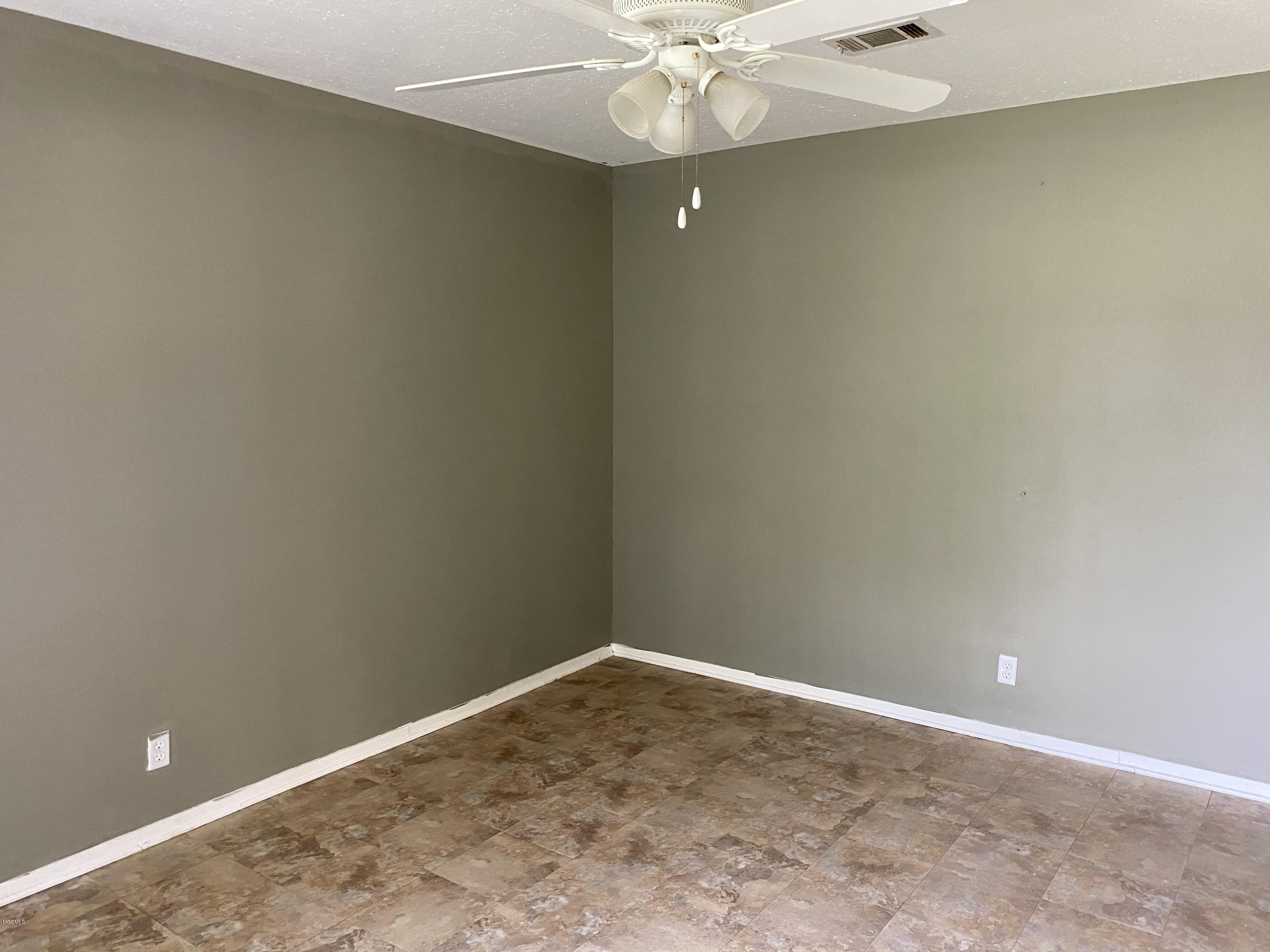 5507 Billy Street Moss Point, MS 39563 - Photo 3 of 16 A23476E0-F26F-4B84-88CD-2E7C70883C43