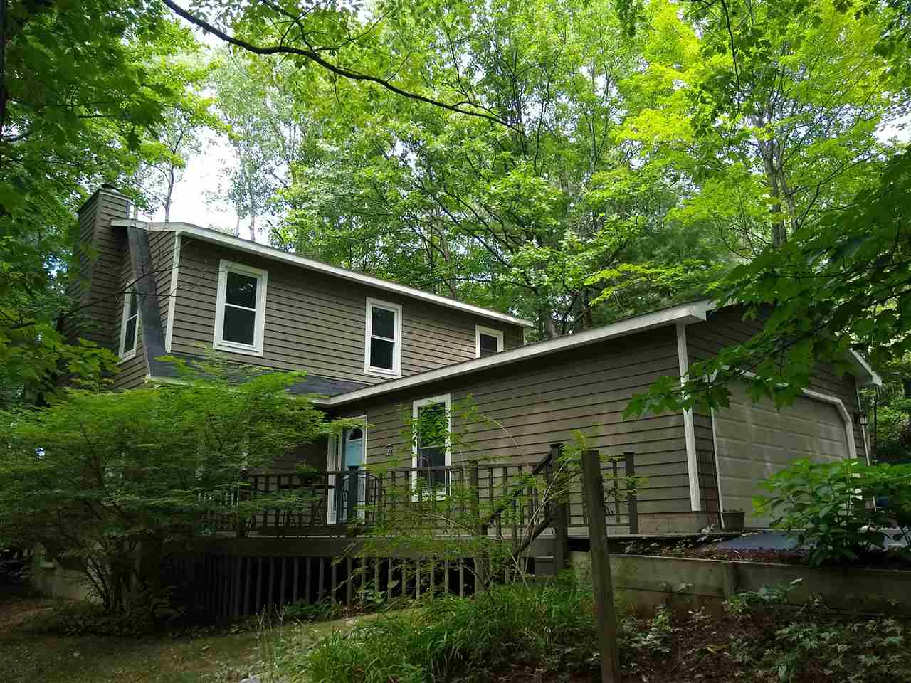 4605 Weathering Heights Road Traverse City, MI 49686 - Photo 2 of 36 1850378-1.JPG
