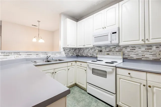 $209,000 | 100 Kensington Boulevard, Unit 1101, Bluffton, SC 29910