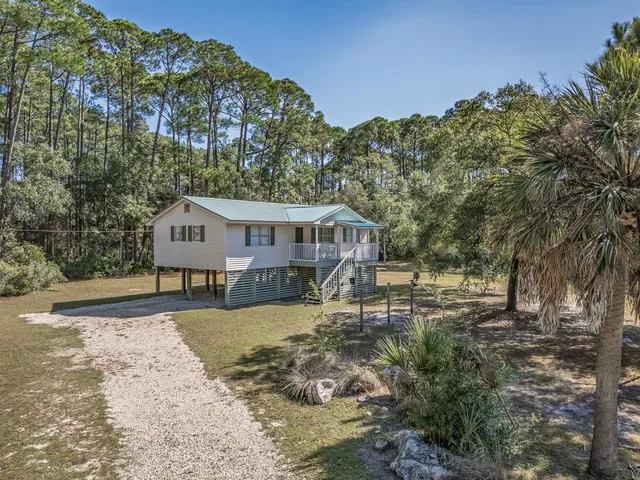 $209,000 | 5 Alapaha Avenue, Panacea, FL 32346