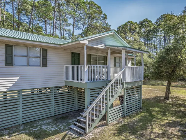 $209,000 | 5 Alapaha Avenue, Panacea, FL 32346