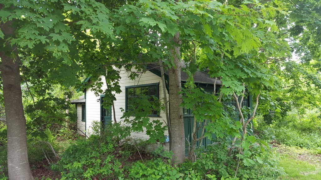 36 Ledge Road Gloucester, MA 01930 - Photo 8 of 10