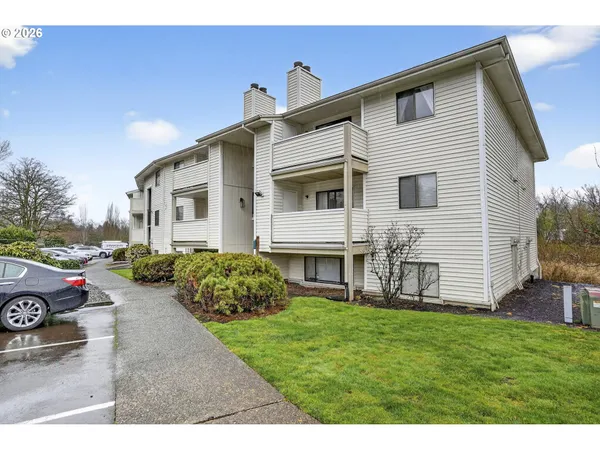 $210,000 | 11044 Southwest Greenburg Road, Unit 321, Portland, OR 97223