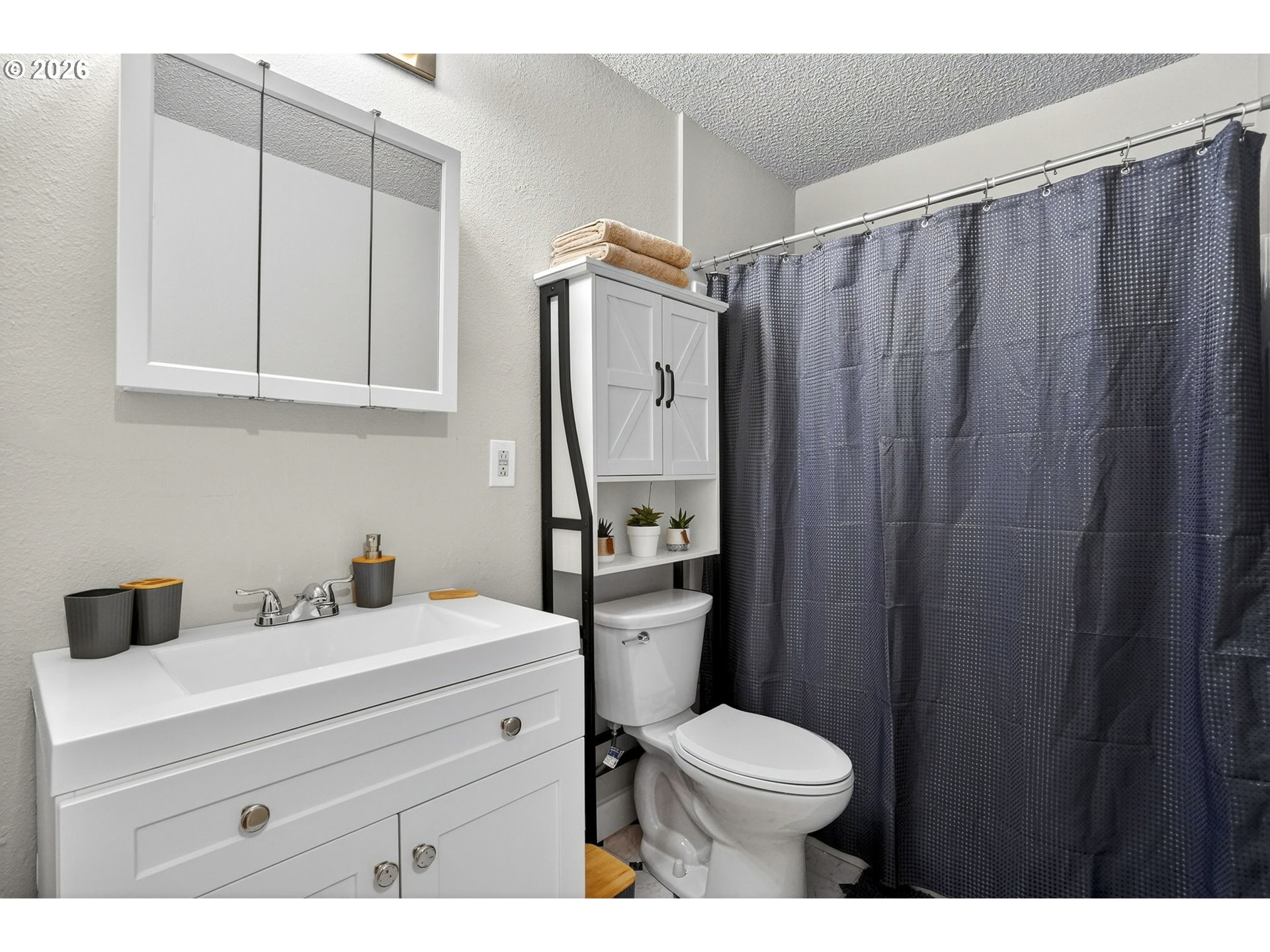 11044 Southwest Greenburg Road, Unit 321 Portland, OR 97223 - Photo 11 of 13