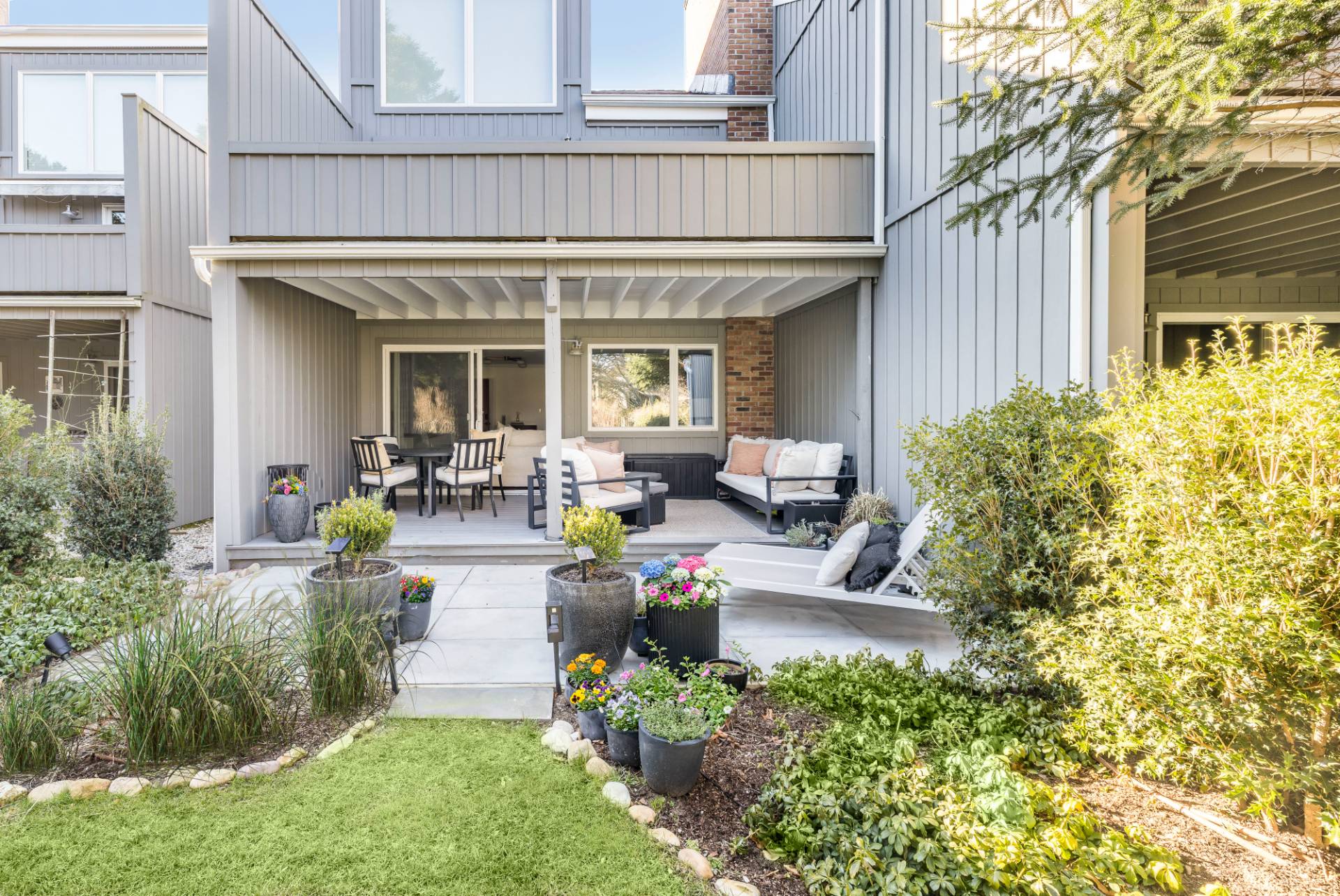 514 Pantigo Road, Unit 11 East Hampton, NY 11937 - Photo 1 of 11