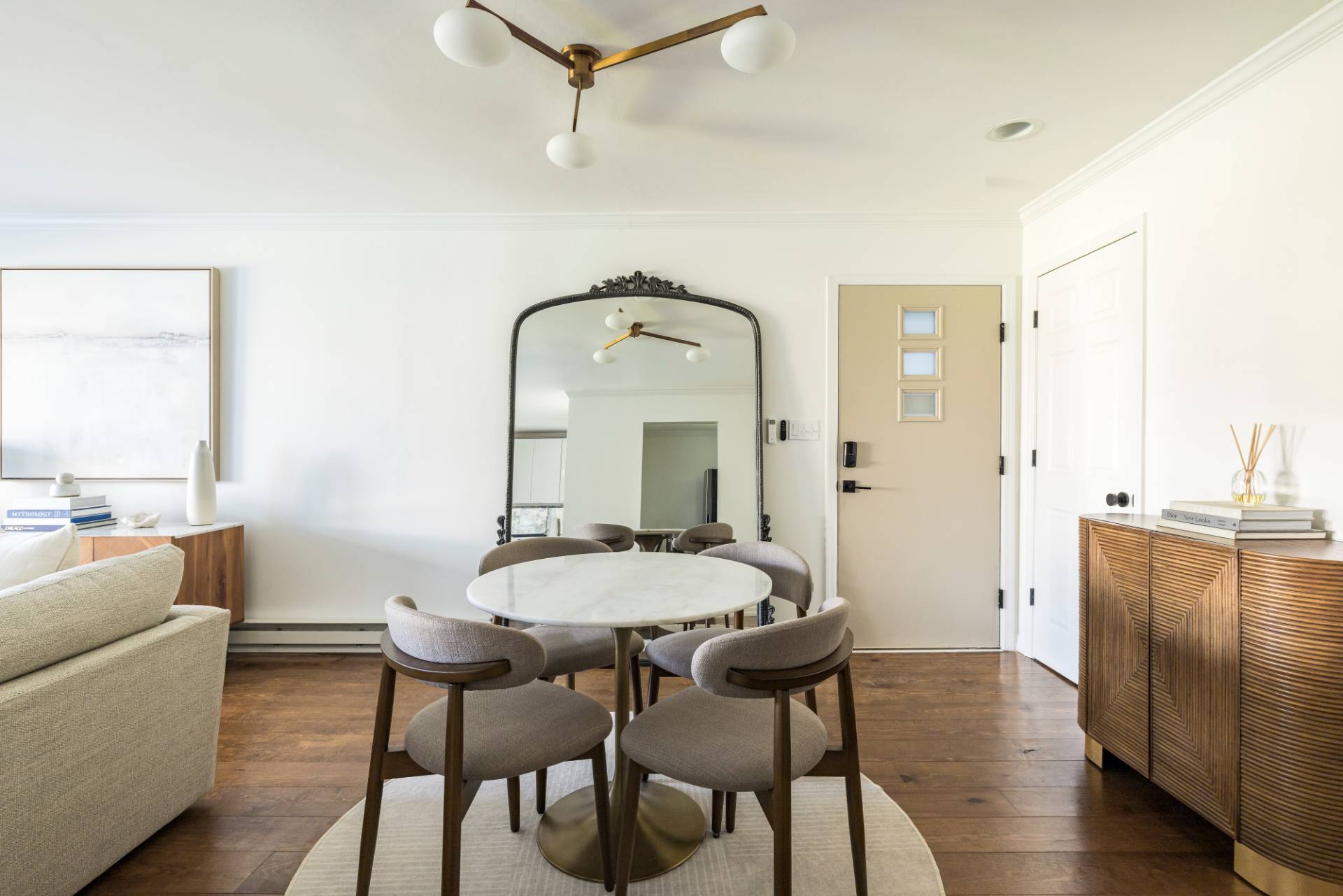 514 Pantigo Road, Unit 11 East Hampton, NY 11937 - Photo 5 of 11