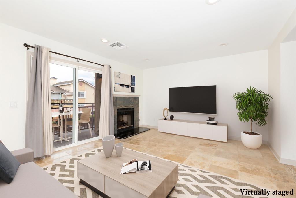505 San Pasqual Valley Road, Unit 186 Escondido, CA 92027 - Photo 3 of 33 Virtually Staged