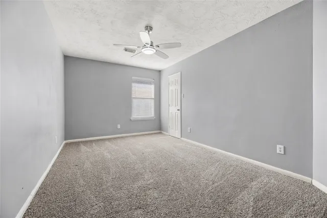 $2,200 | 10902 Tobar Falls Circle, Houston, TX 77064