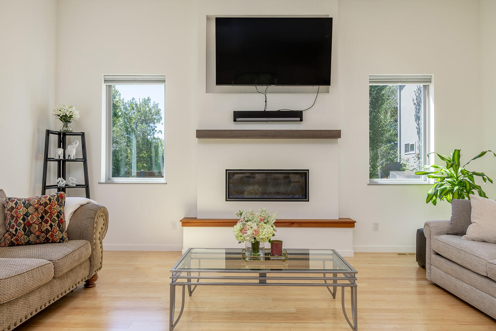 980 Cutters Drive Hailey, ID 83333 - Photo 14 of 56 Living Room