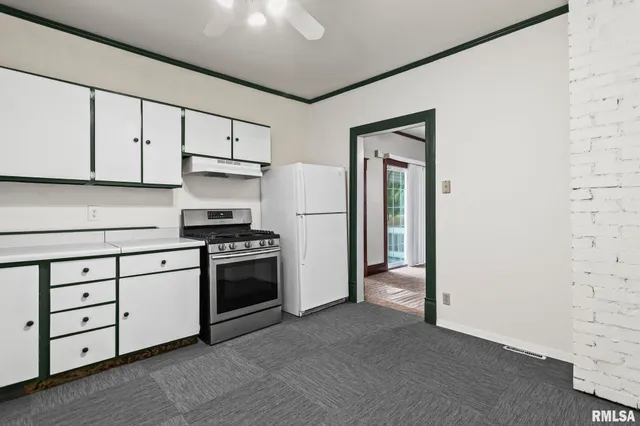 $95,000 | 1933 South 1st Street, Springfield, IL 62704