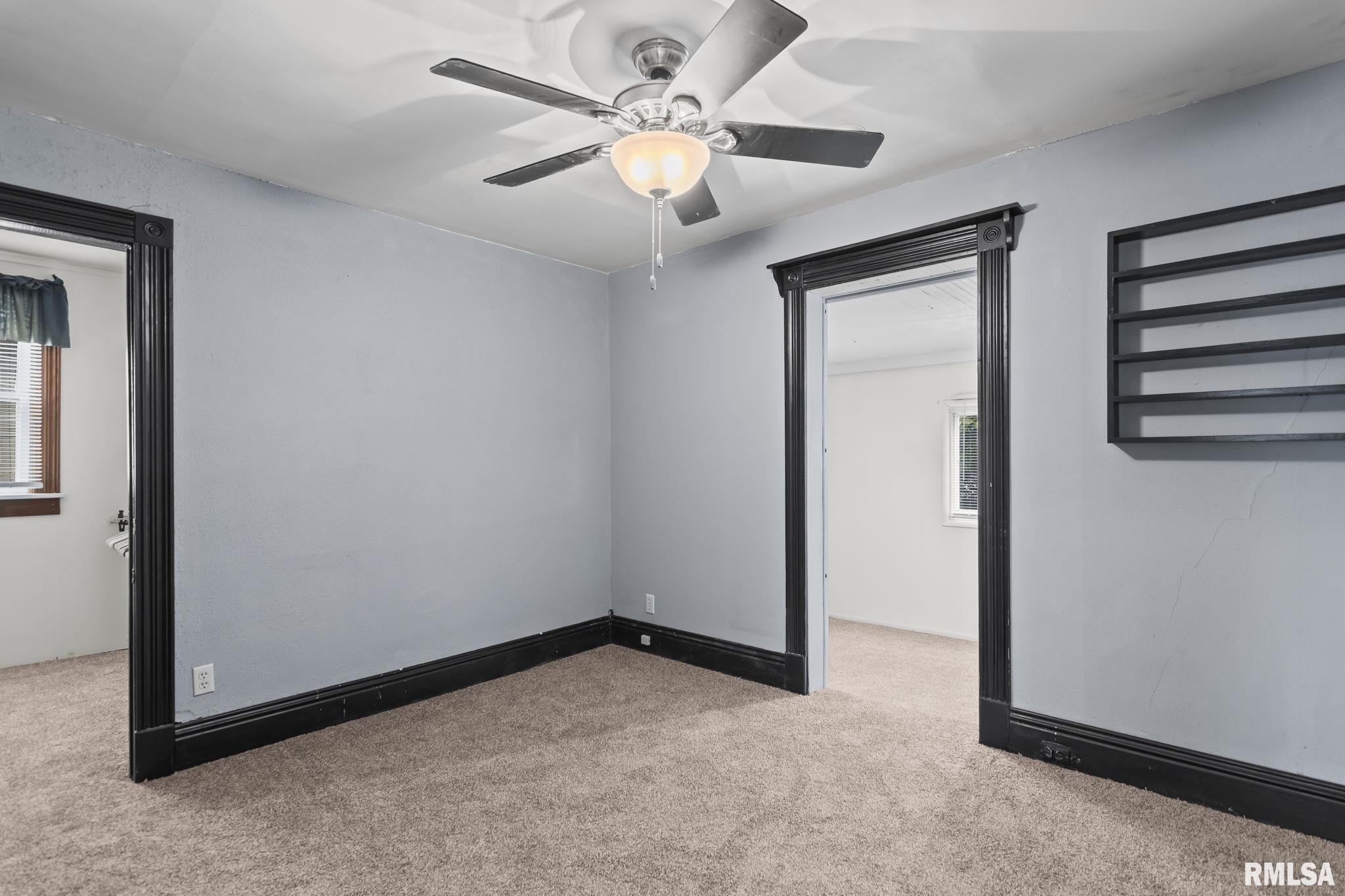 1933 South 1st Street Springfield, IL 62704 - Photo 23 of 43