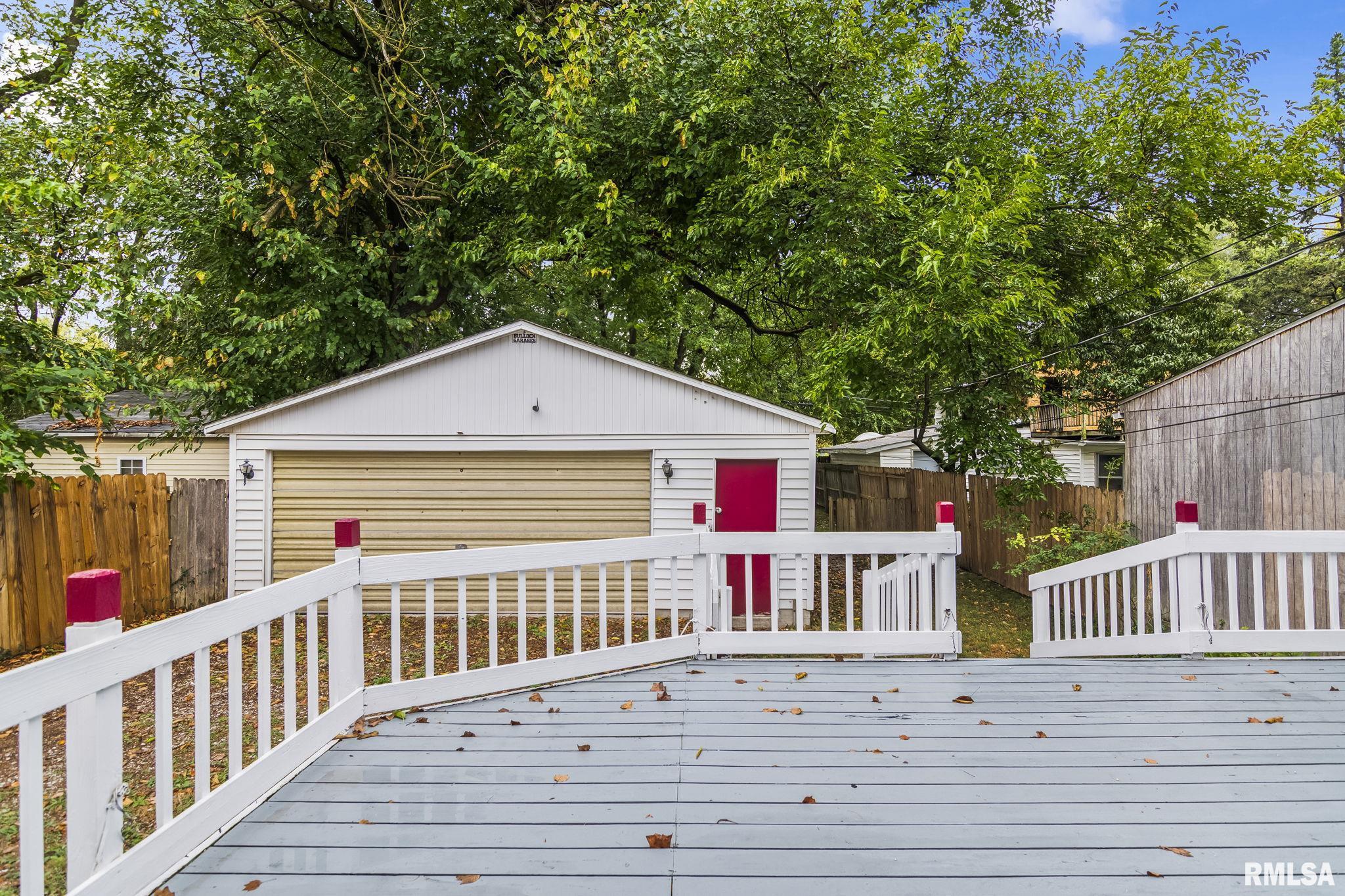 1933 South 1st Street Springfield, IL 62704 - Photo 38 of 43