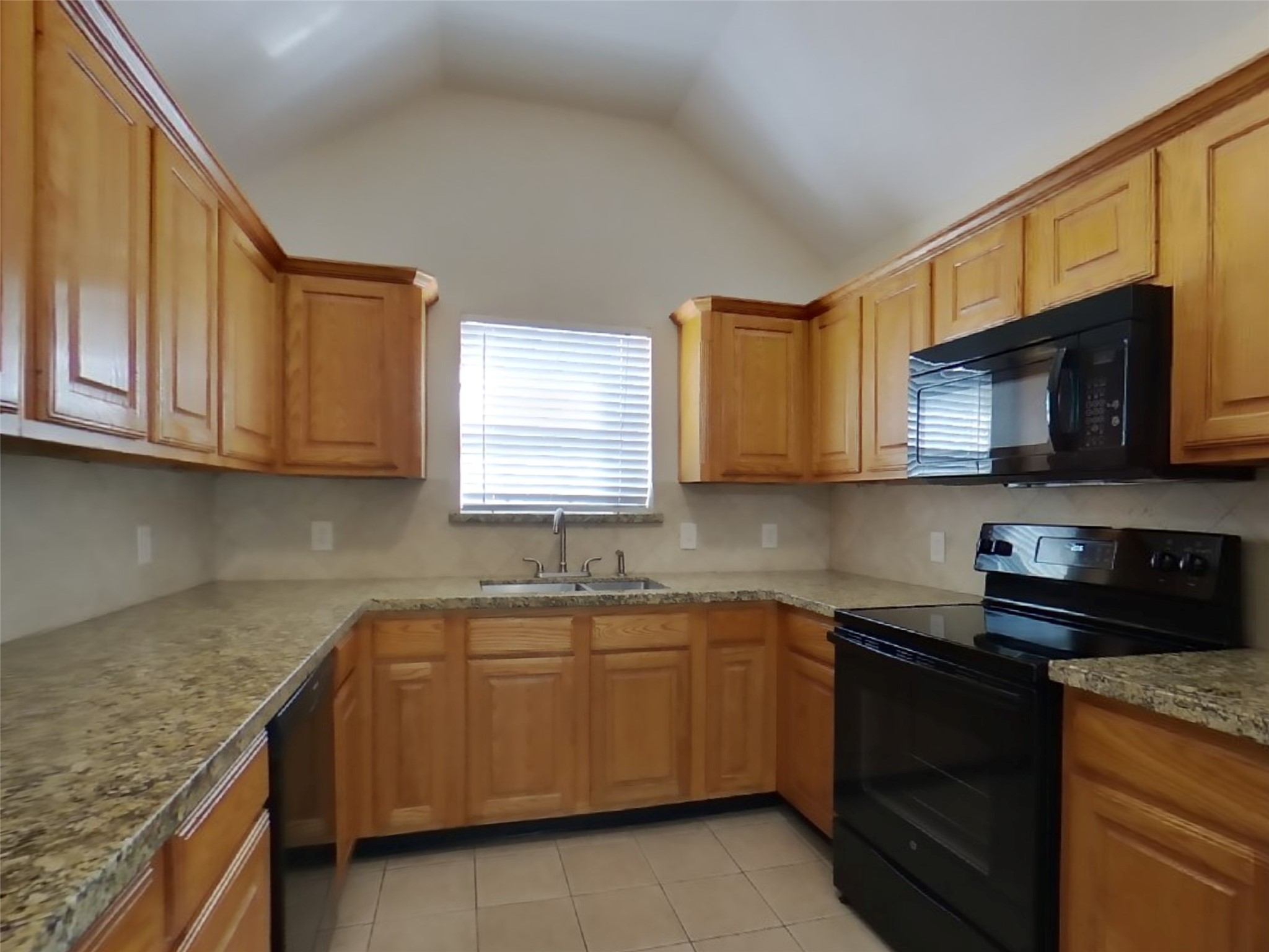 1414 Ashway Street Conroe, TX 77385 - Photo 6 of 16