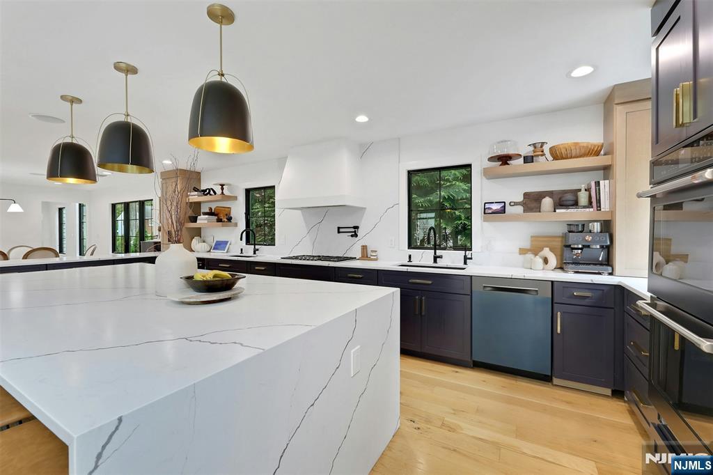 58 Spring Avenue Bergenfield, NJ 07621 - Photo 14 of 44
