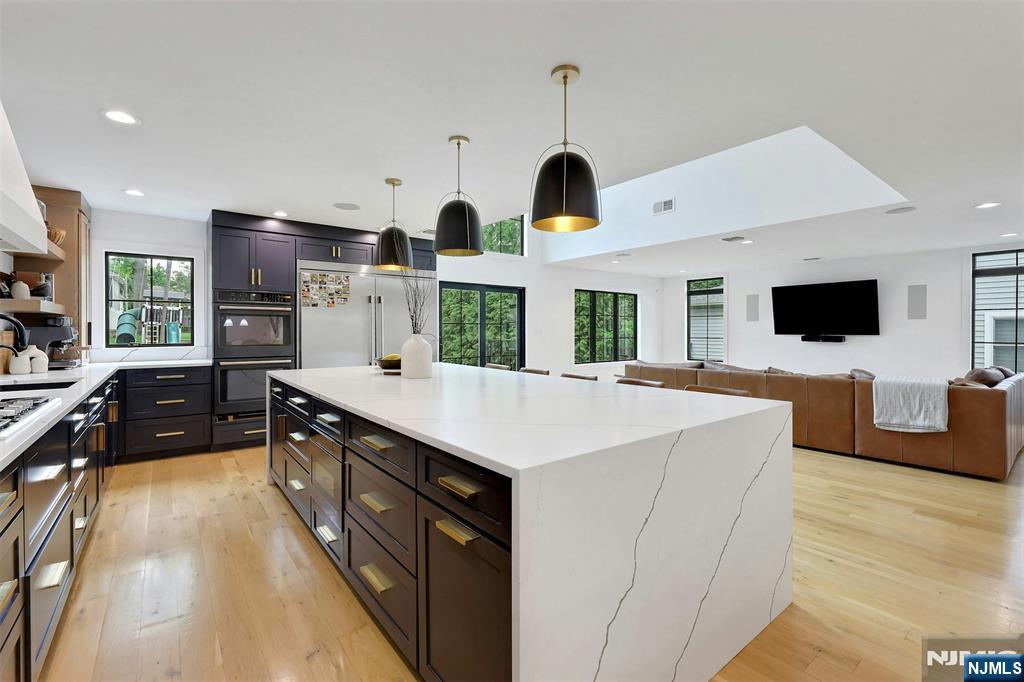 58 Spring Avenue Bergenfield, NJ 07621 - Photo 21 of 44