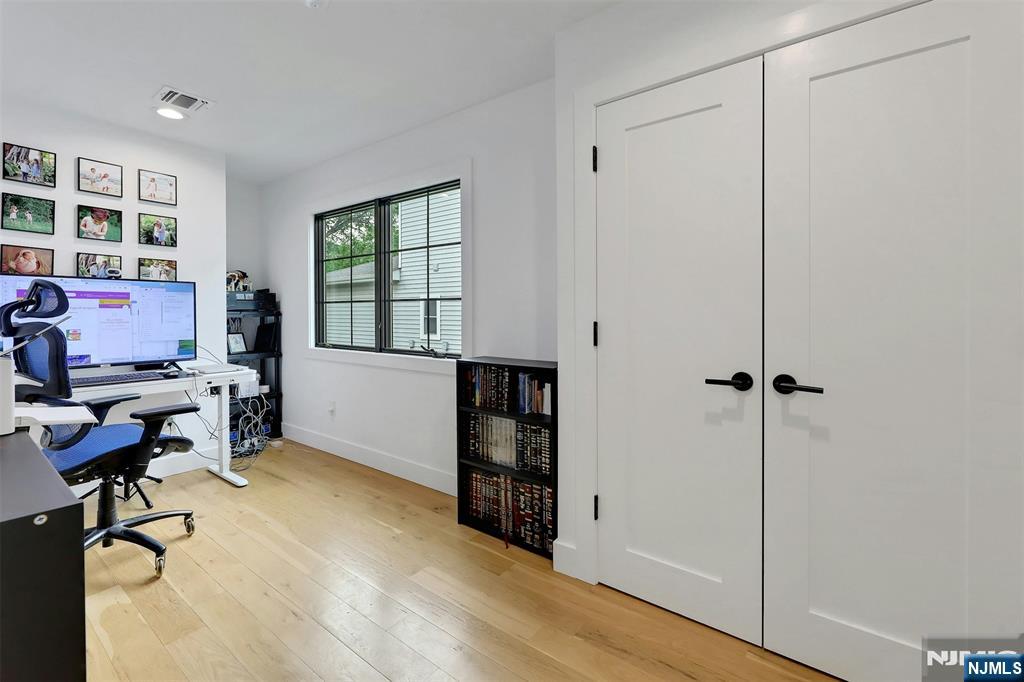 58 Spring Avenue Bergenfield, NJ 07621 - Photo 24 of 44