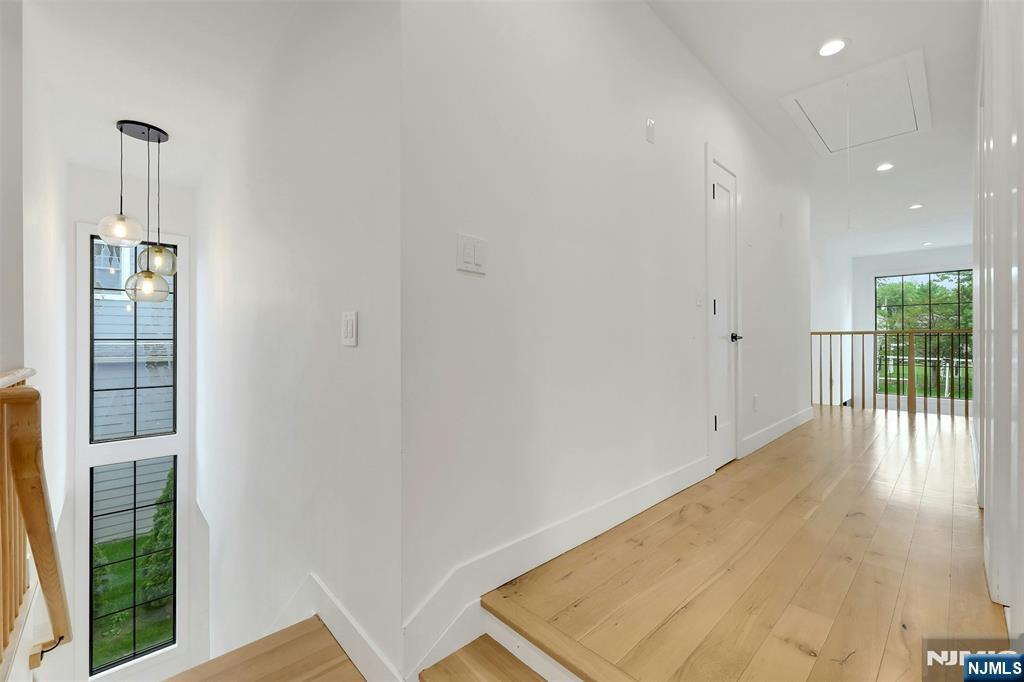 58 Spring Avenue Bergenfield, NJ 07621 - Photo 32 of 44