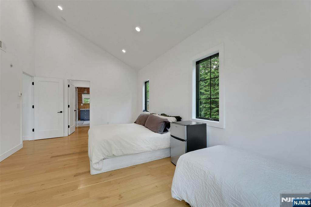 58 Spring Avenue Bergenfield, NJ 07621 - Photo 43 of 44