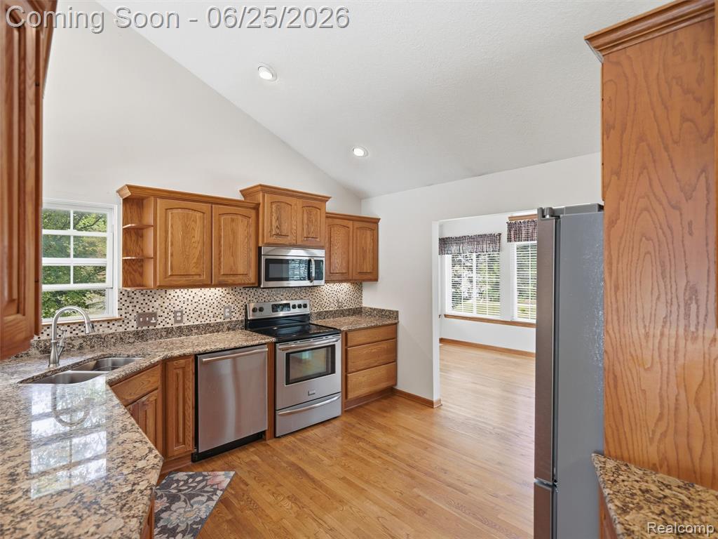 10288 Carmer Road Fenton, MI 48430 - Photo 9 of 52