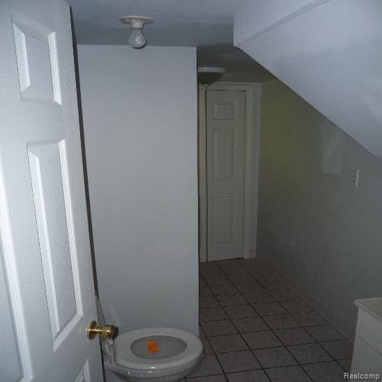 17722 Inkster Road Redford, MI 48240 - Photo 10 of 13 basement bath