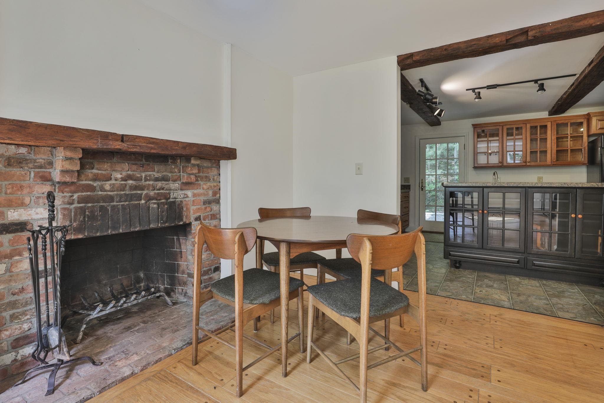 86 Shady Hill Road Weare, NH 03281 - Photo 5 of 37 Gallery Image 5