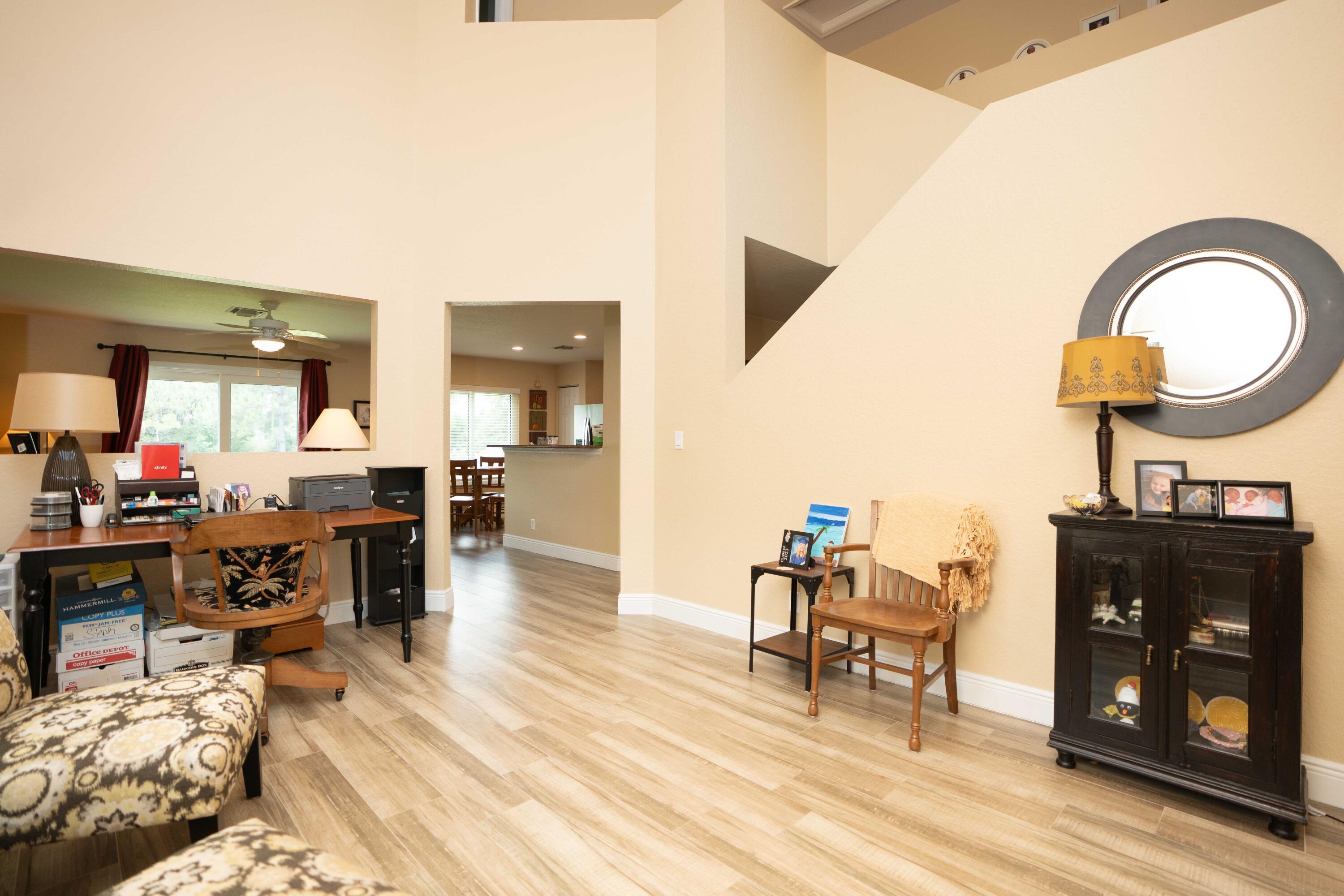 4712 Southeast Duval Drive Stuart, FL 34997 - Photo 3 of 20 DSC09067