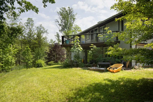 $750,000 | 48 Preston Lane, Salisbury, CT 06068