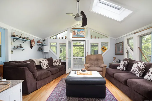 $799,000 | 48 Preston Lane, Salisbury, CT 06068