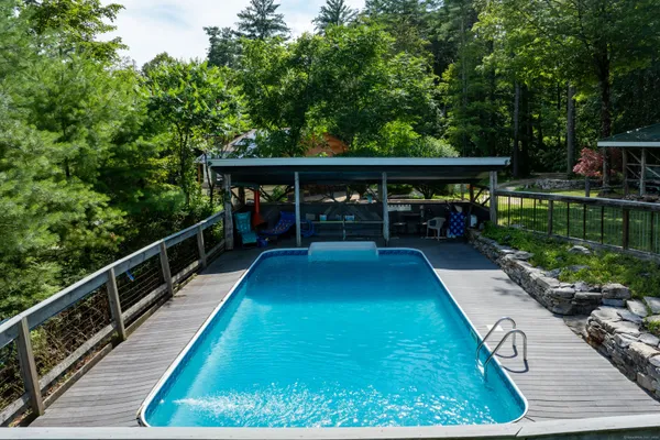 $750,000 | 48 Preston Lane, Salisbury, CT 06068