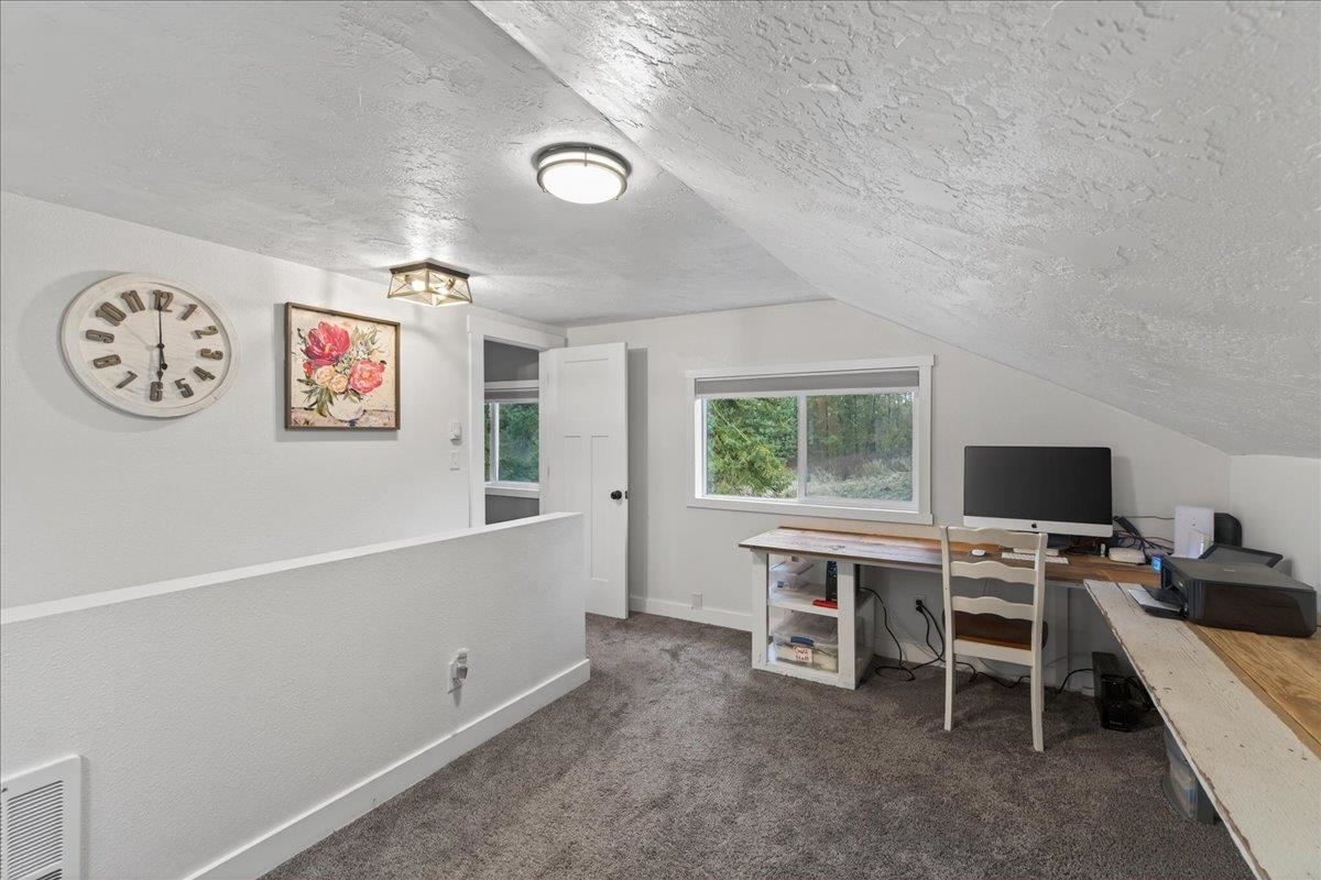 16825 North Day Mt Spokane Road Green Bluff, WA 99021 - Photo 24 of 41