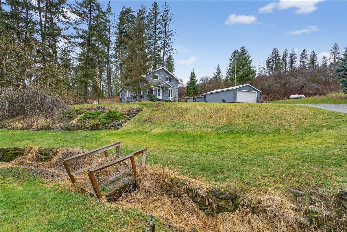 16825 North Day Mt Spokane Road Green Bluff, WA 99021 - Photo 35 of 41