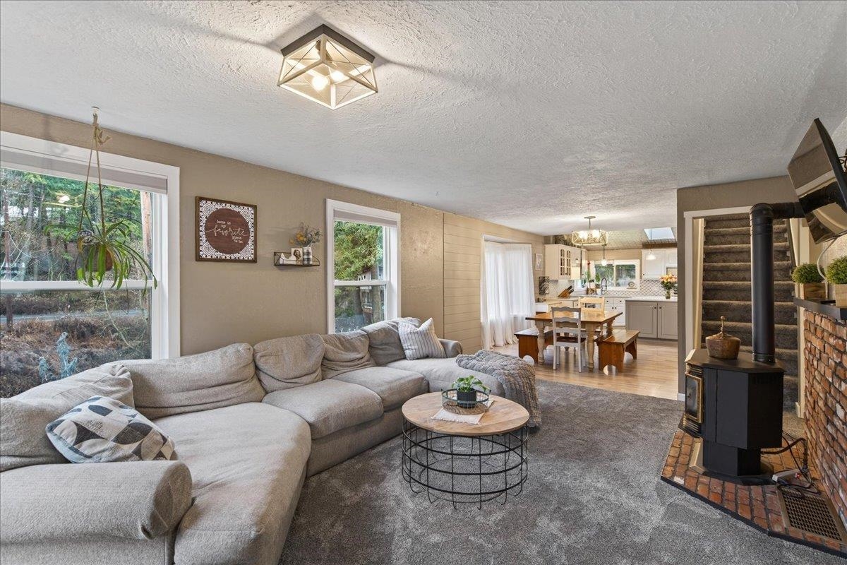 16825 North Day Mt Spokane Road Green Bluff, WA 99021 - Photo 4 of 41