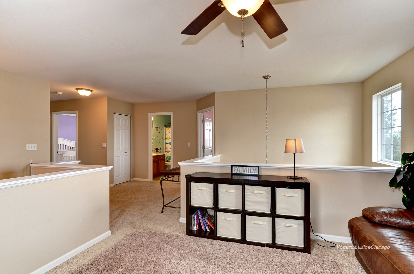 3006 Crossfire Trail Elgin, IL 60124 - Photo 22 of 35 a dining room with furniture and a window
