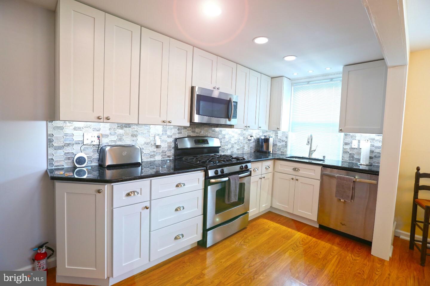 124 Haller Road Ridley Park, PA 19078 - Photo 12 of 40 Kitchen