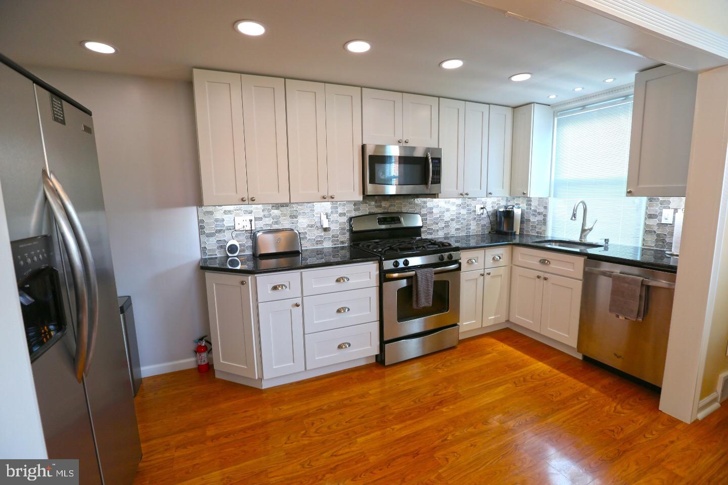 124 Haller Road Ridley Park, PA 19078 - Photo 13 of 40 Kitchen