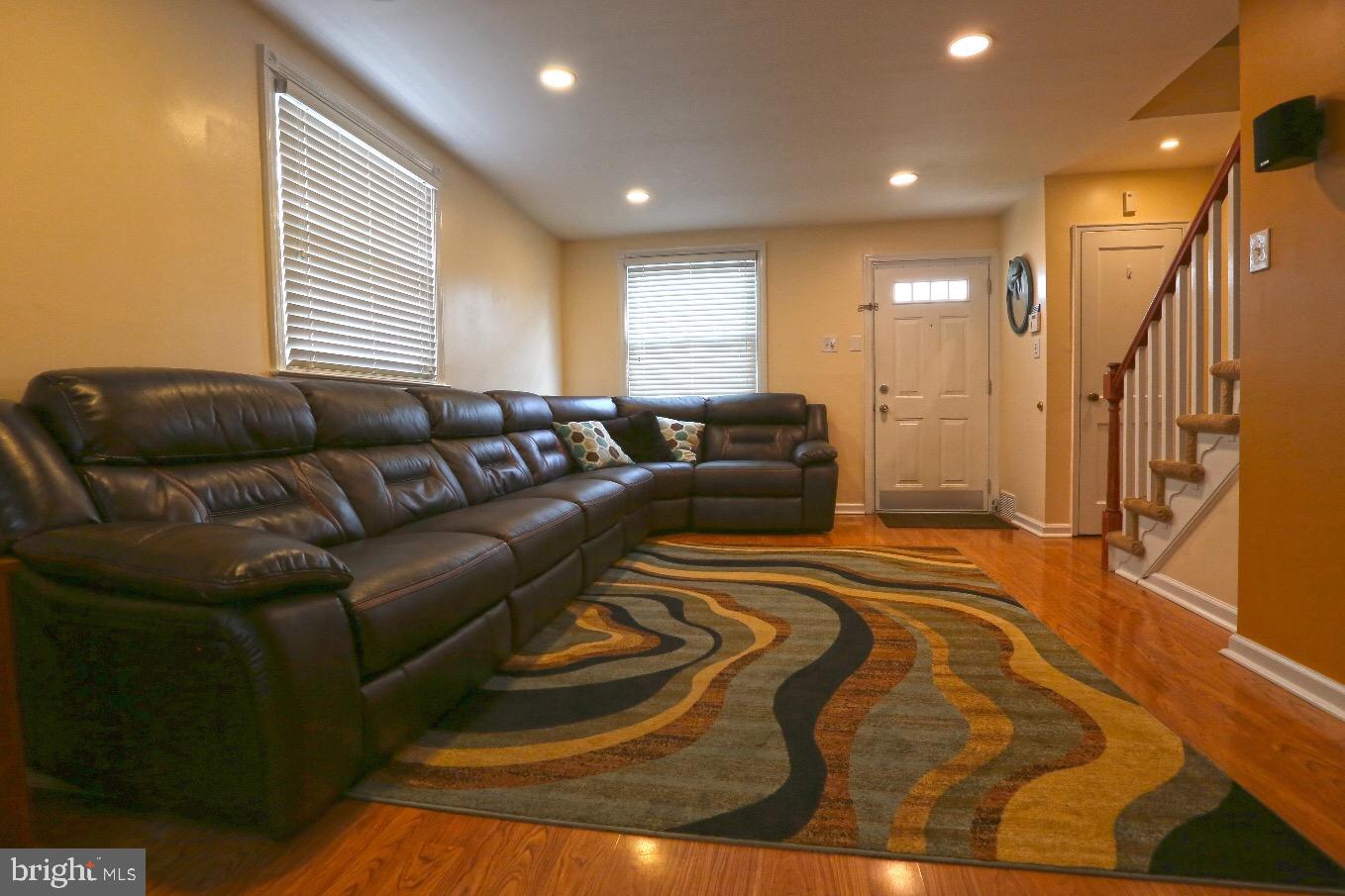 124 Haller Road Ridley Park, PA 19078 - Photo 21 of 40 Living Room