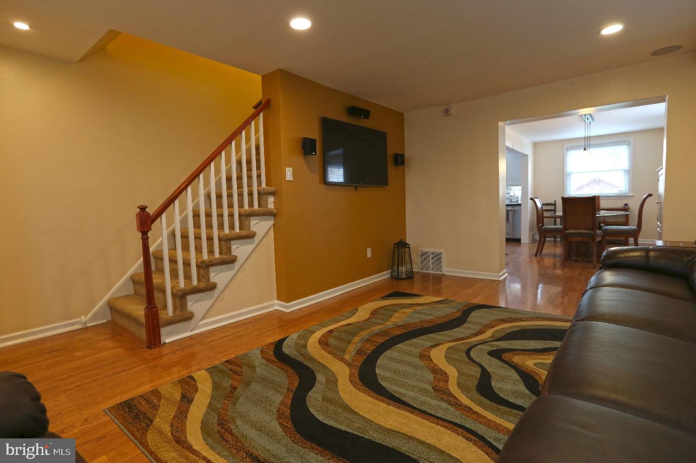 124 Haller Road Ridley Park, PA 19078 - Photo 24 of 40 Living Room/Stairs