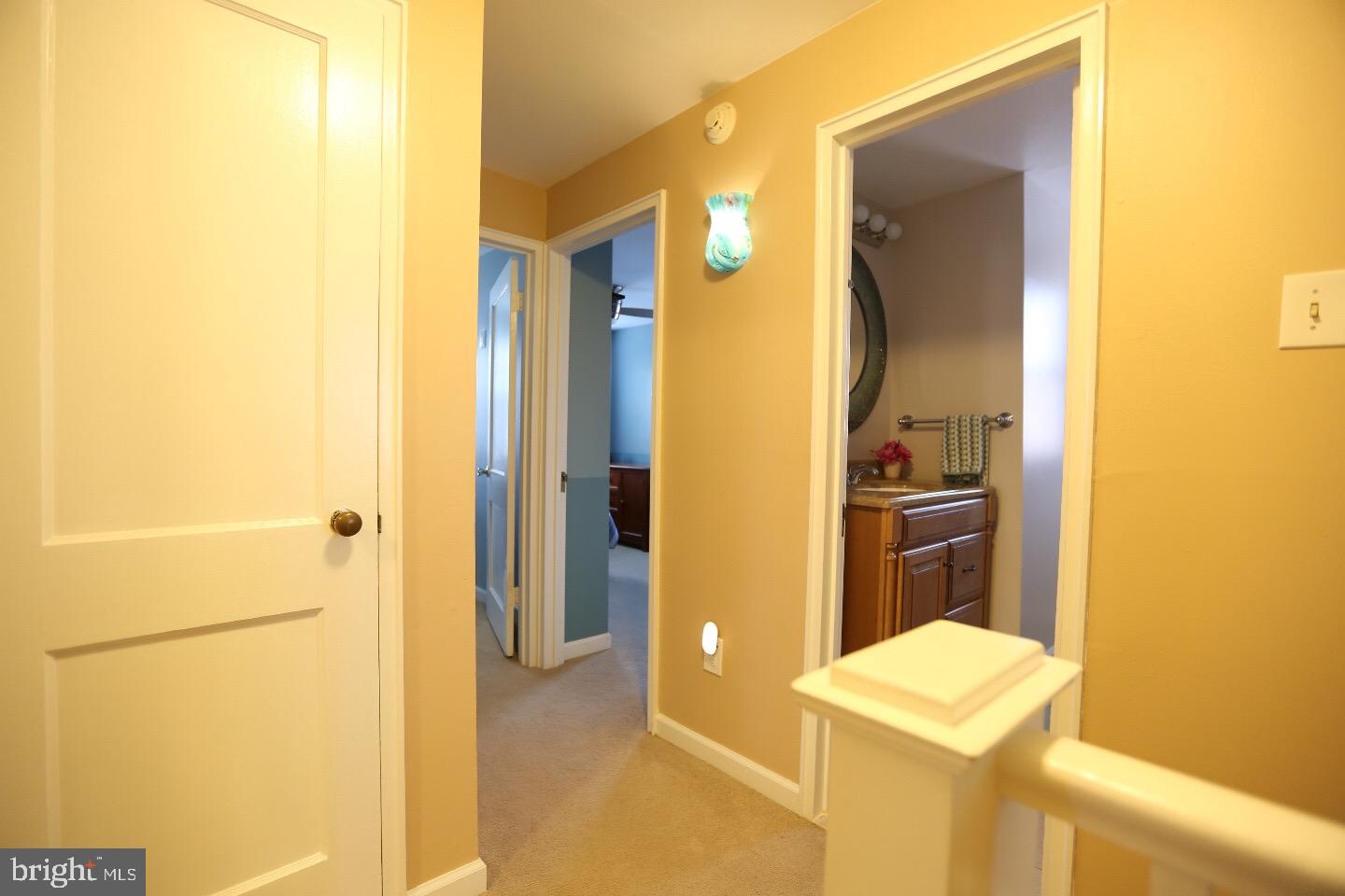 124 Haller Road Ridley Park, PA 19078 - Photo 32 of 40 Upstairs Hall