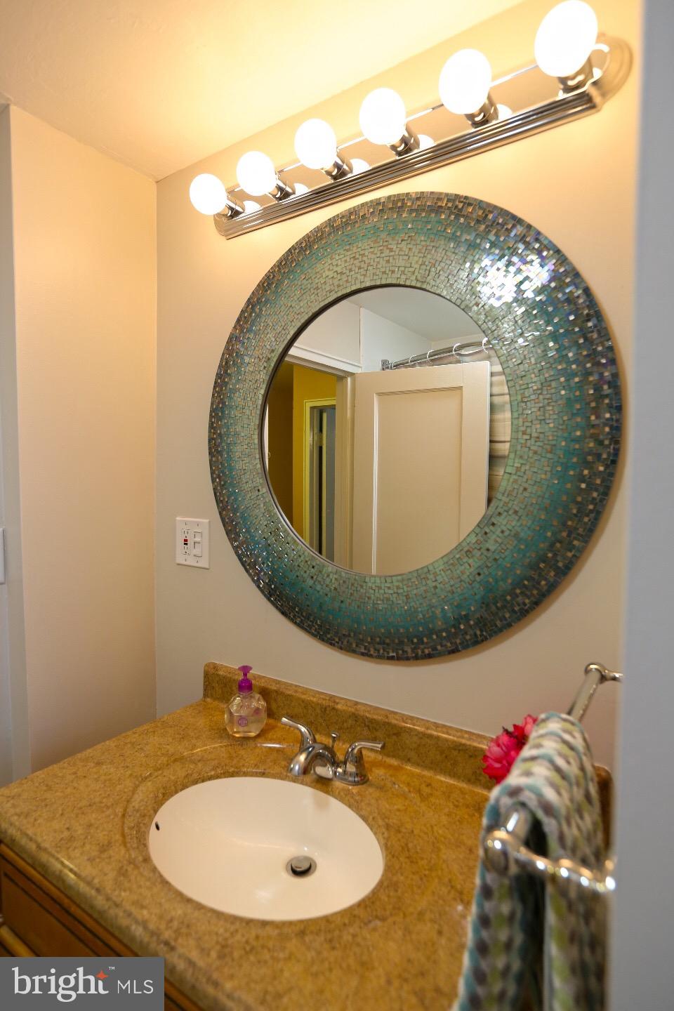 124 Haller Road Ridley Park, PA 19078 - Photo 35 of 40 Full Bath