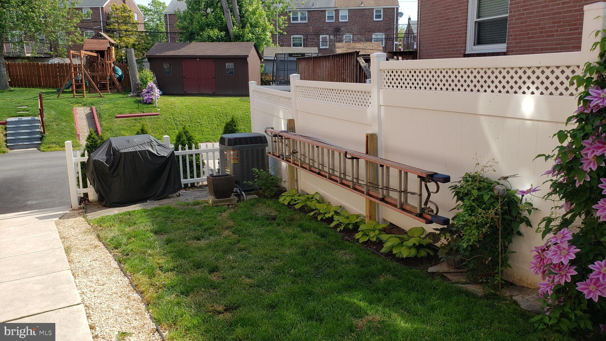 124 Haller Road Ridley Park, PA 19078 - Photo 9 of 40 Side Yard