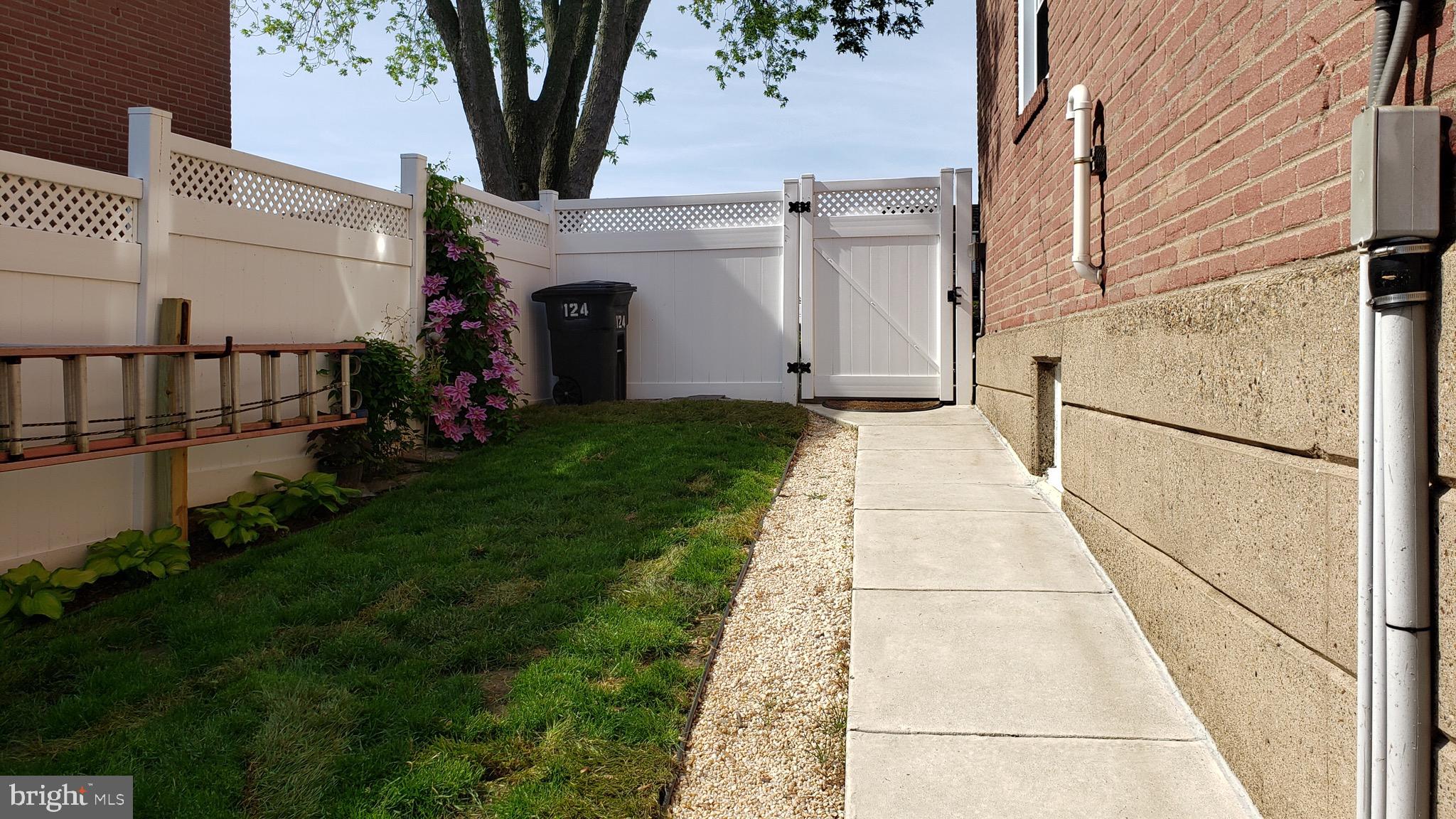 124 Haller Road Ridley Park, PA 19078 - Photo 10 of 40 Side Yard
