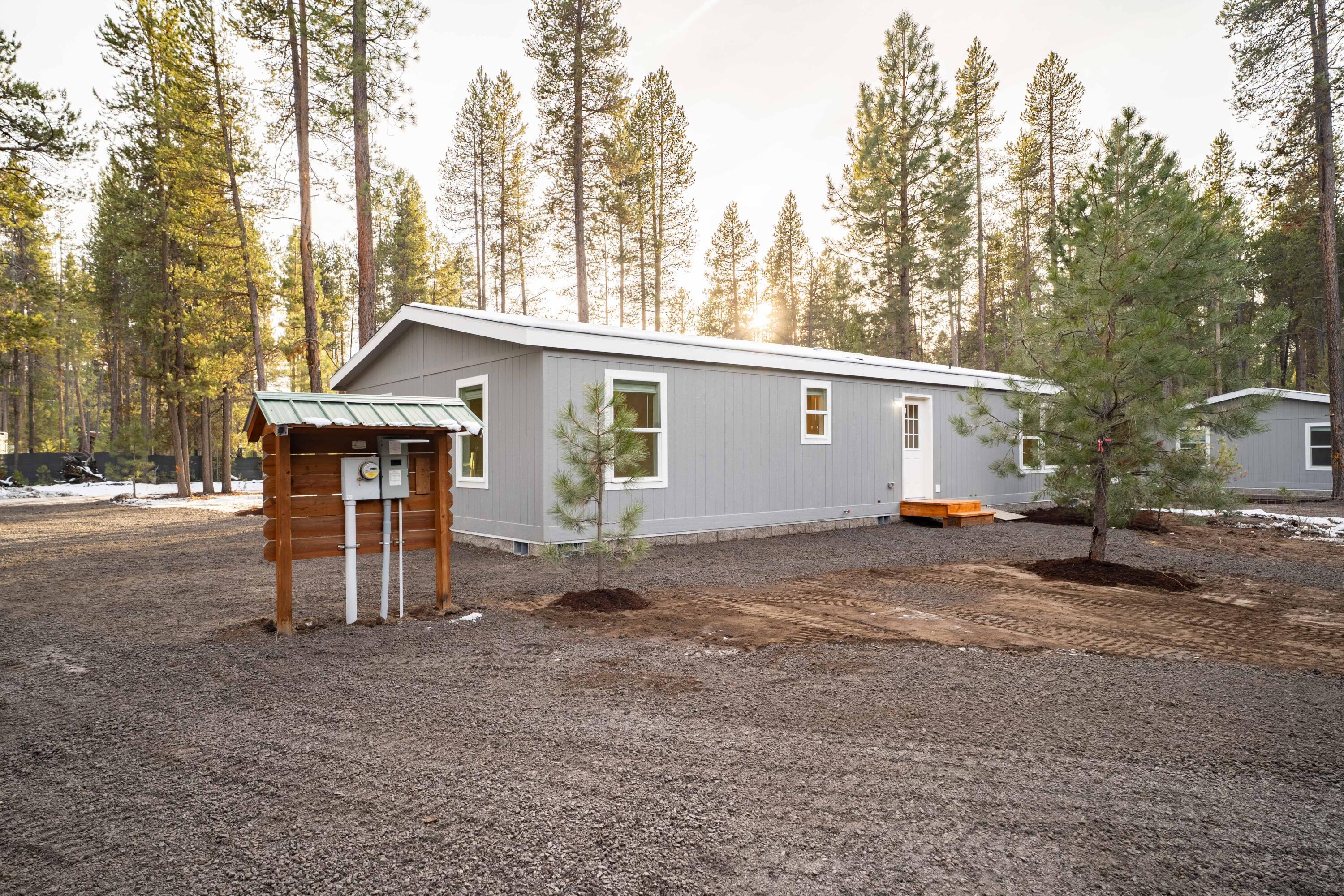 15560 Rim Drive La Pine, OR 97739 - Photo 18 of 19 09-Exterior