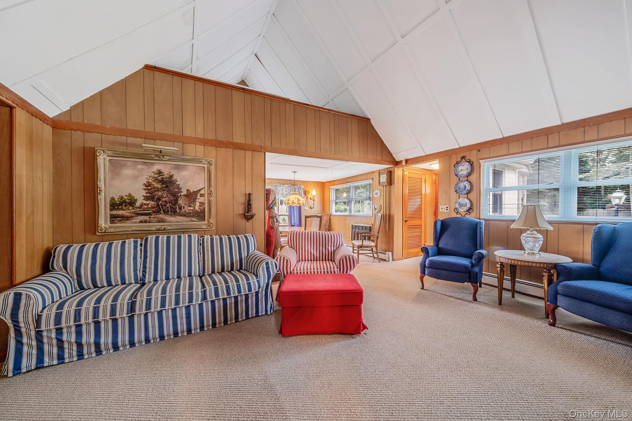 1 East Jackwill Road East Patchogue, NY 11772 - Photo 3 of 32
