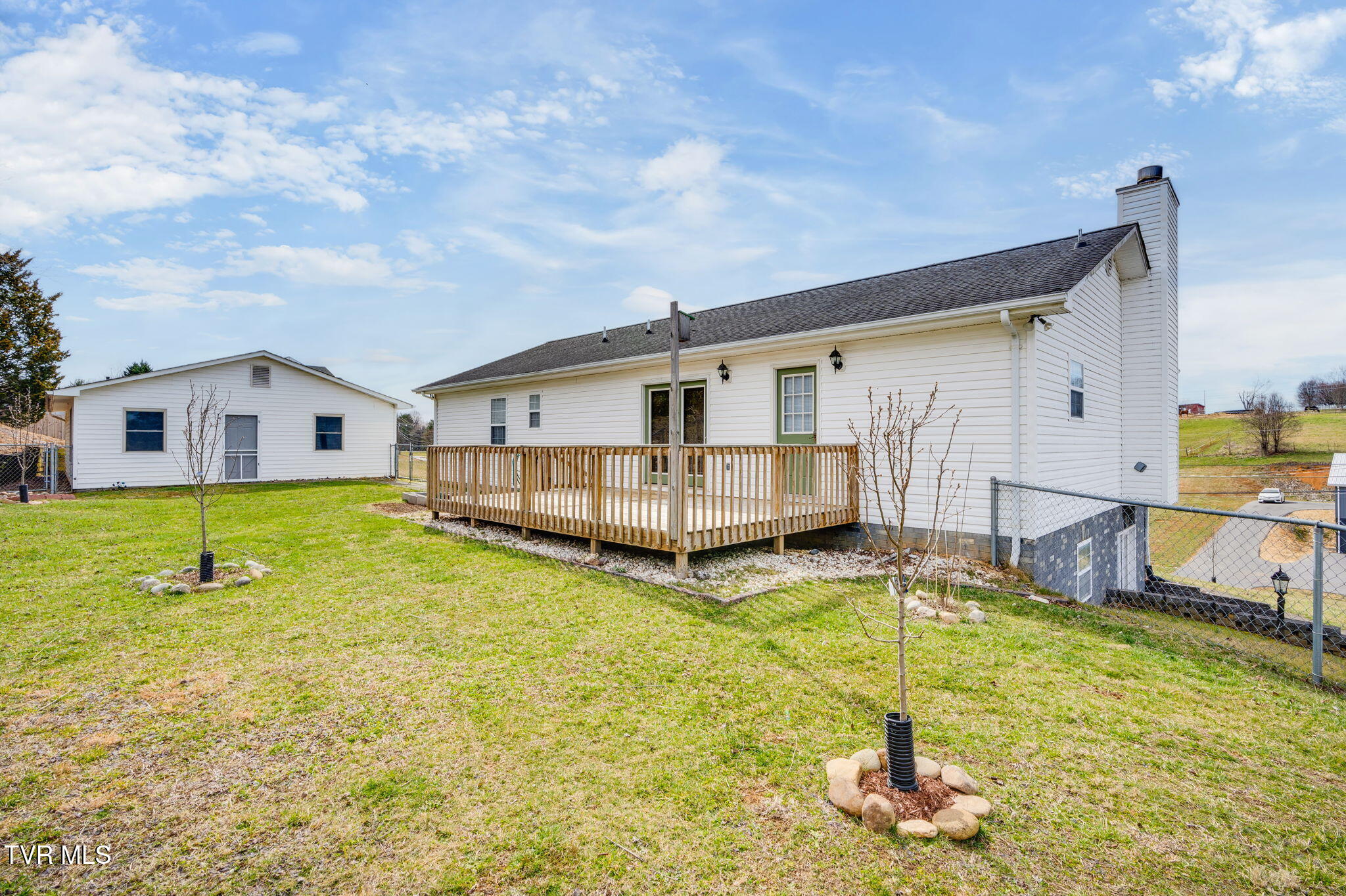 136 Stage Road Jonesborough, TN 37659 - Photo 34 of 47 039