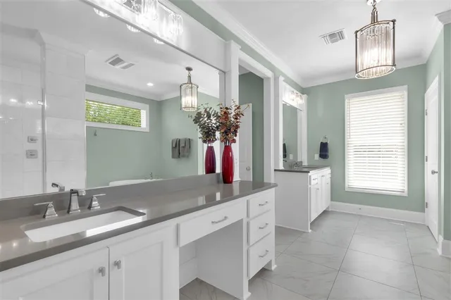 $525,000 | 1220 Five Oaks Drive, Lake Charles, LA 70605