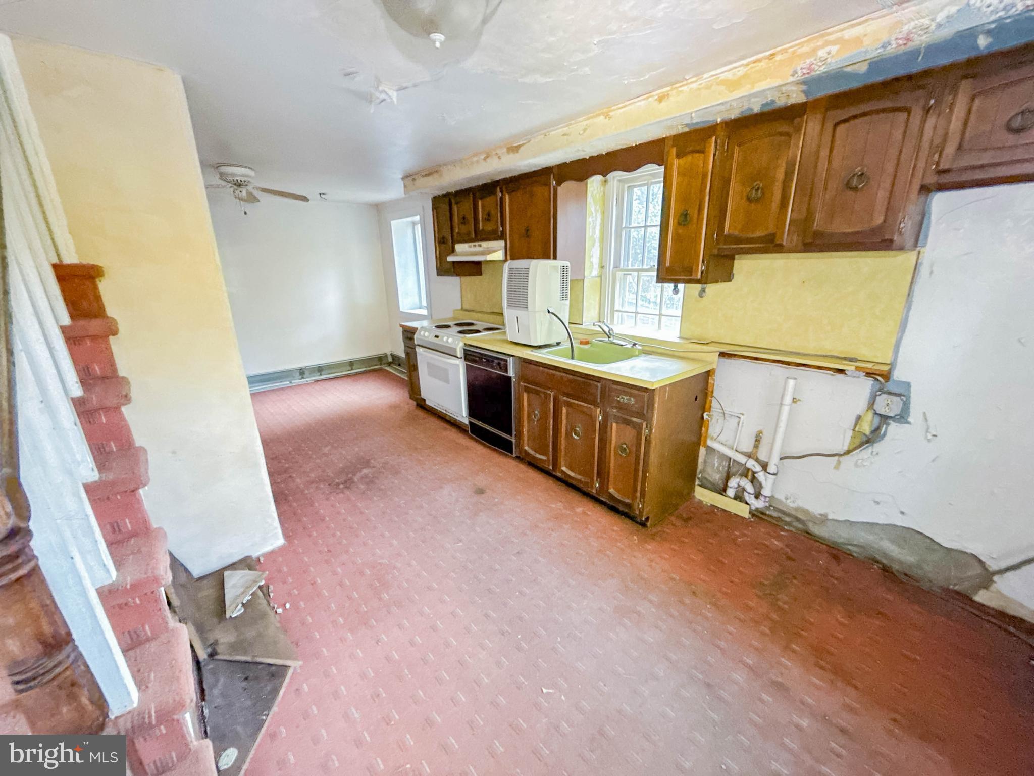 3112 Honeysuckle Road Bethlehem, PA 18015 - Photo 12 of 34