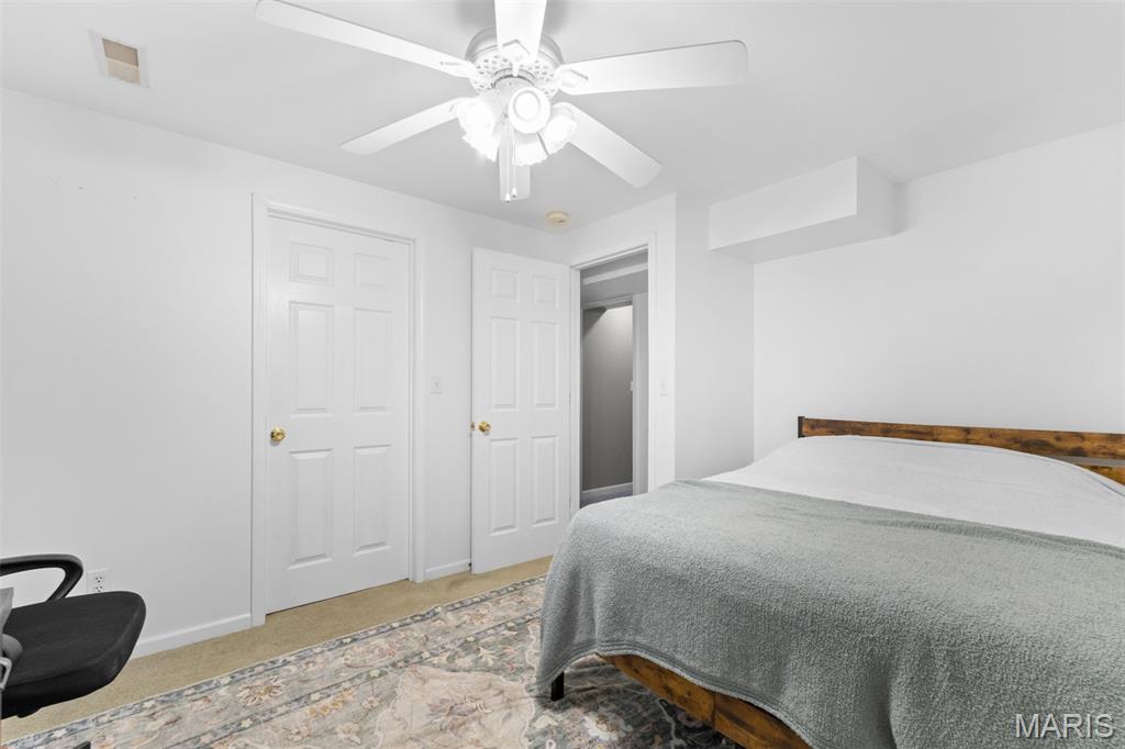 1036 Ridgewood Farms Farmington, MO 63640 - Photo 38 of 55