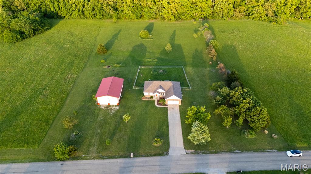 1036 Ridgewood Farms Farmington, MO 63640 - Photo 4 of 55