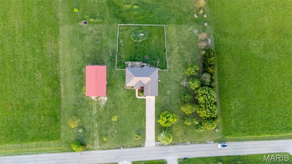 1036 Ridgewood Farms Farmington, MO 63640 - Photo 8 of 55